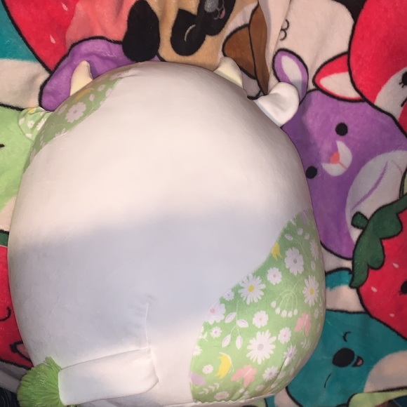 Ada the cow squishmallow Easter 2024 - Picture 6 of 6